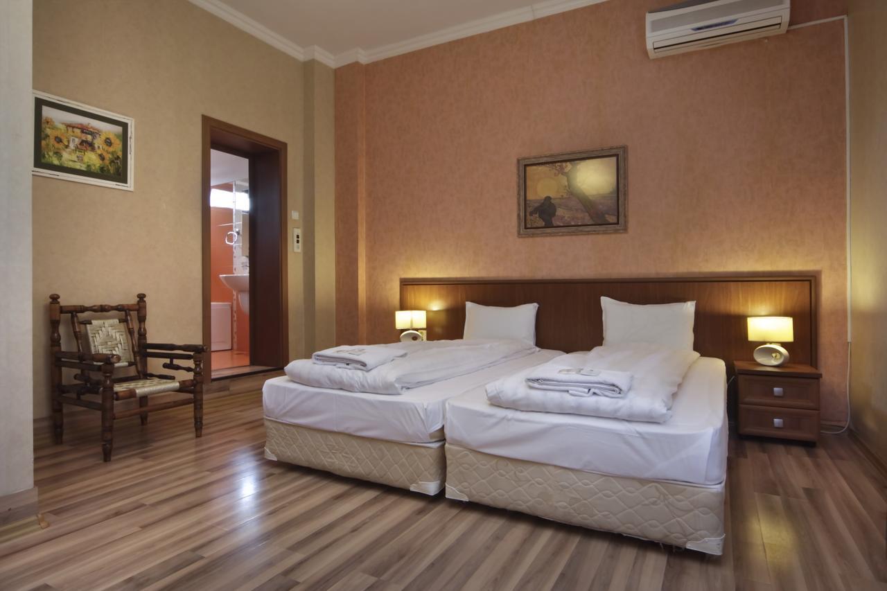 Anita House Hotel Perushtitsa Exterior photo