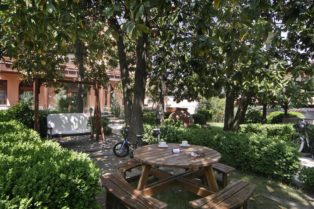 Anita House Hotel Perushtitsa Exterior photo